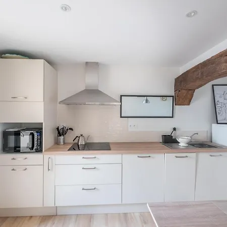 Casa de Férias Maison Pour 6 - Jardin - 950m De La