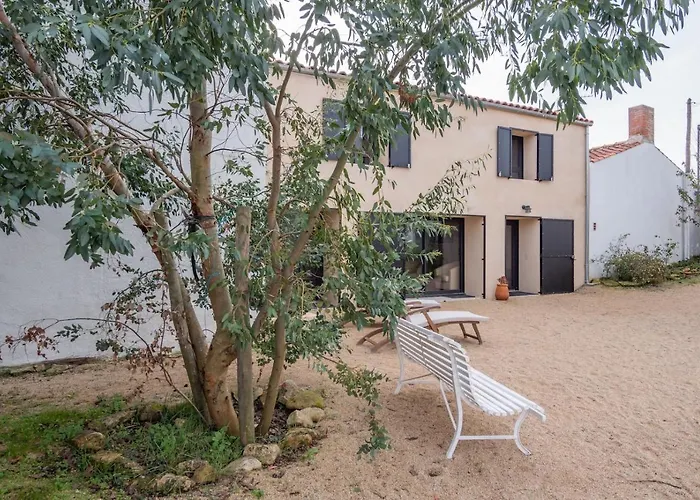 Maison Pour 6 - Jardin - 950m De La